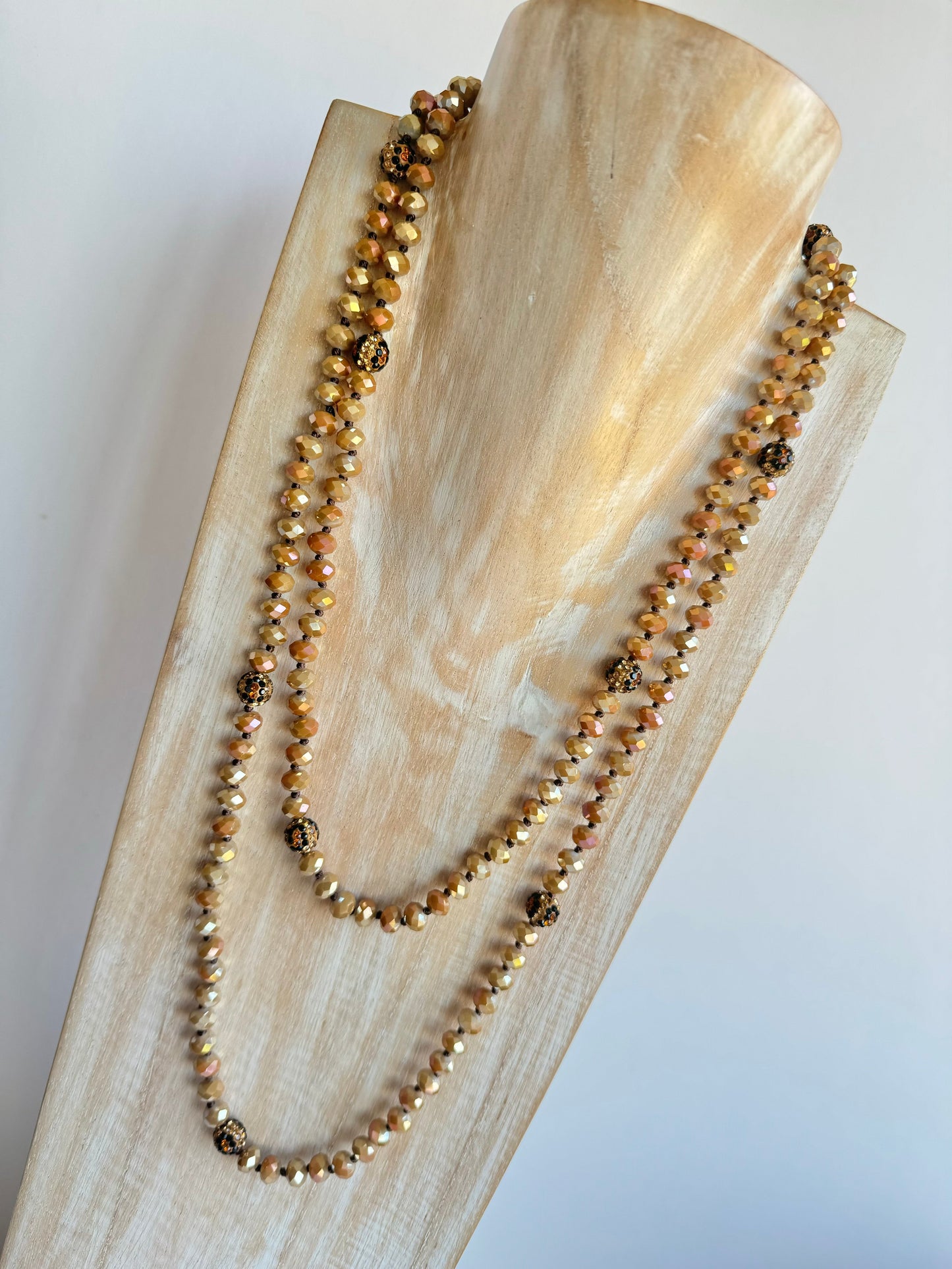 Glass Bead Glisten Necklace